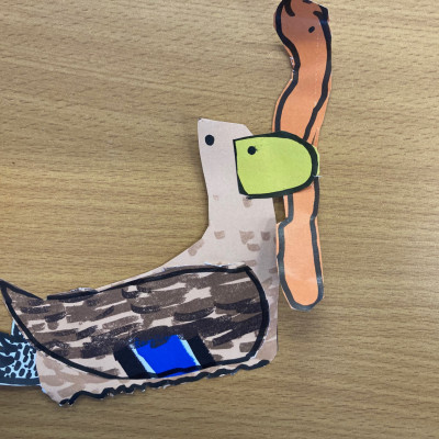 Neal Layton followed on from his library performance by working with children in their classrooms. They made their own birds during the workshop.