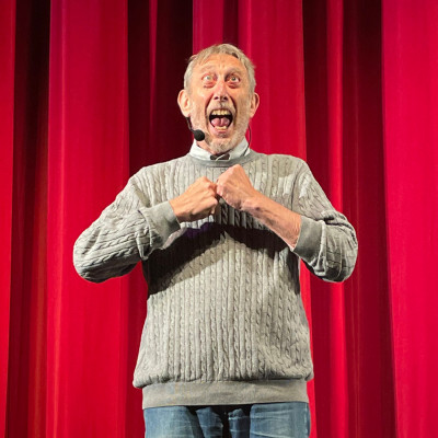 Michael Rosen on stage for the first time after recovering from covid. At the Shaw theatre in London, 2021.
