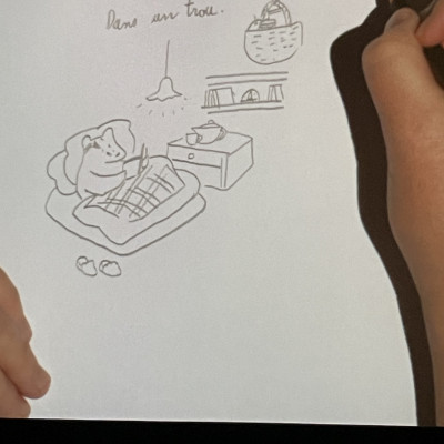 Beatrice did lots of live drawing!