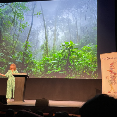 Ele Fountain on stage at the Bloomsbury theatre, talking about her book *Wild*