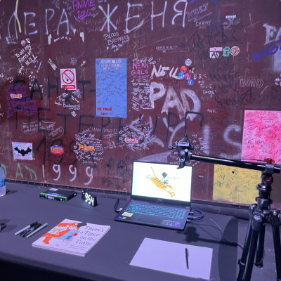 Rebecca's desk is all set up and ready to go.