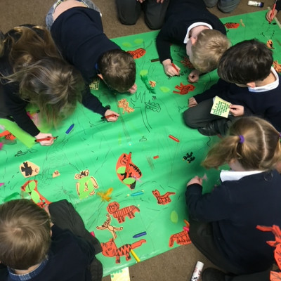 Children working creatively with Marta Altés