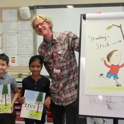 Neal Layton with some children from Blue Gate Fields Junior school during their in school workshop