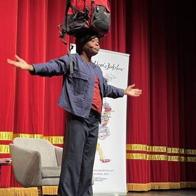 Valerie performs Pinda Cake at the Shaw theatre